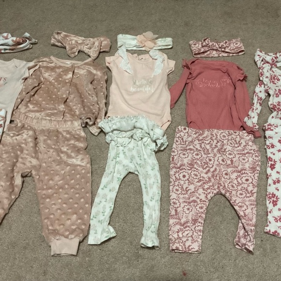 Assorted Baby Clothes Bundle - Picture 2 of 7